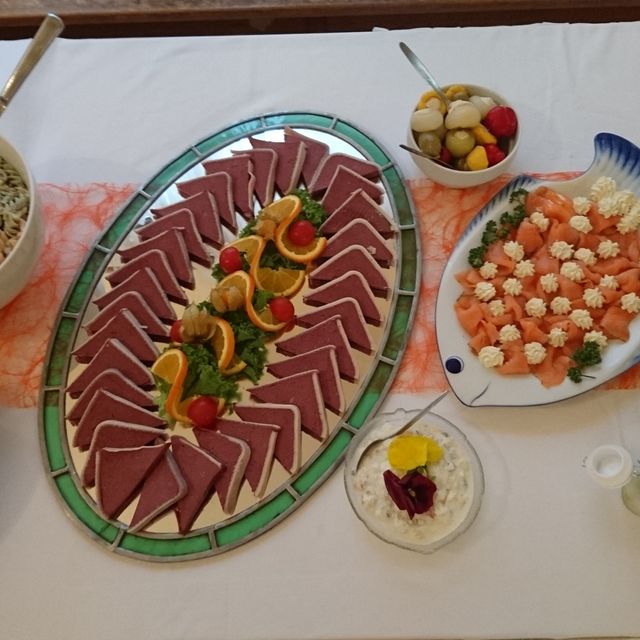 Buffet Gasthof Wegl | Gasthaus zur Post in Prinzersdorf